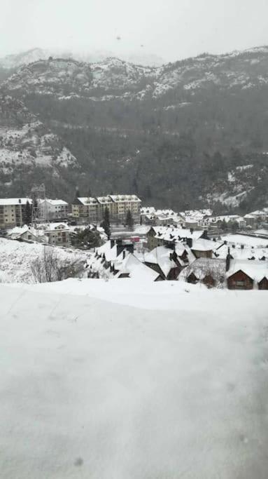 El Refugio De Tena - Tucasaenlospirineos Escarrilla Bagian luar foto