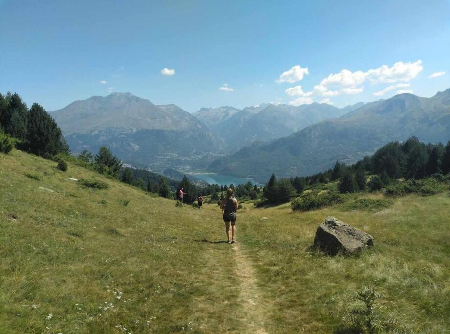El Refugio De Tena - Tucasaenlospirineos Escarrilla Bagian luar foto